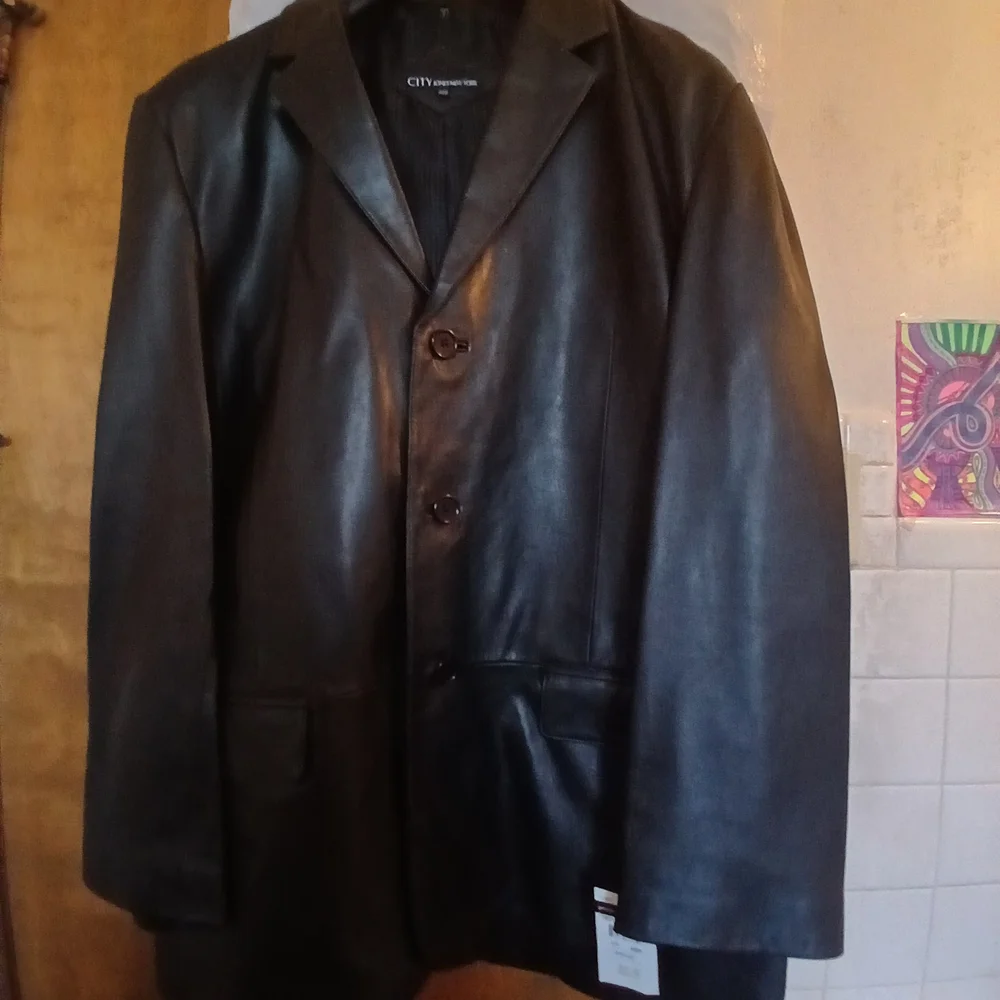 Jones New York Classic Black Blazer - Picture 2 of 3